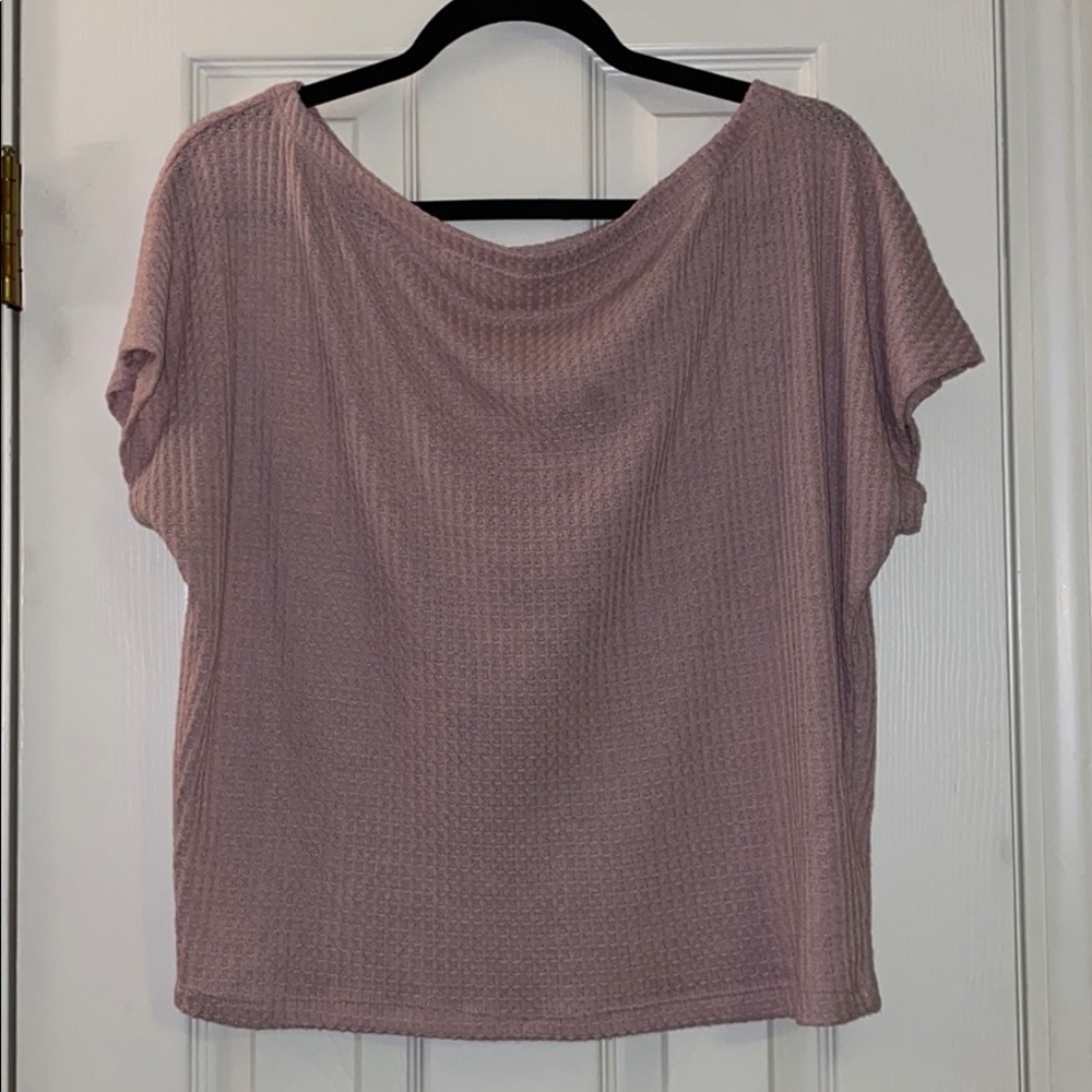 Short sleeve top
